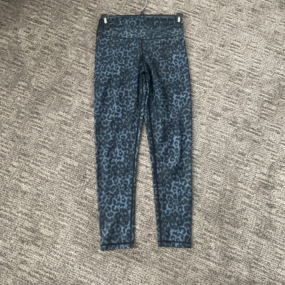 ZYIA stone leopard leggings